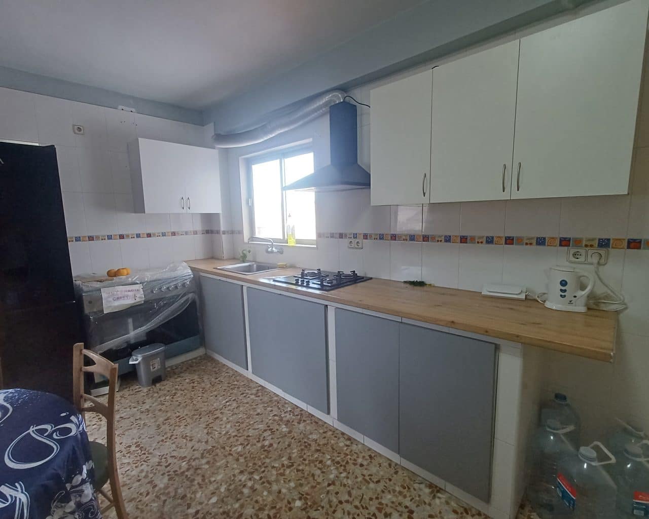 4 soveværelse Lejlighed til salg i Oliva - € 95.000 (Ref: 9616749)