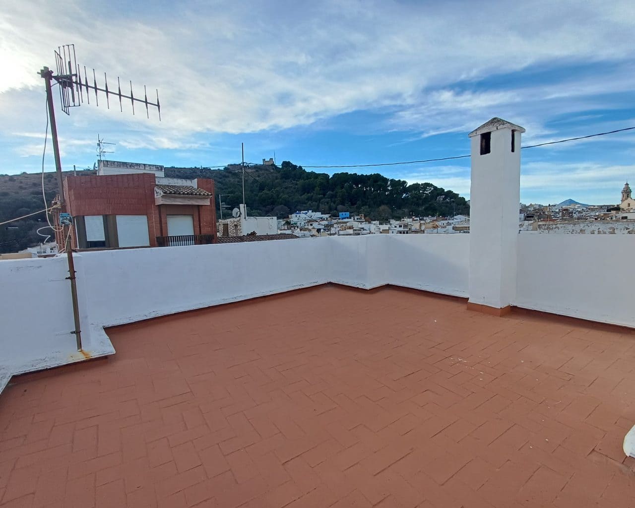 4 soveværelse Lejlighed til salg i Oliva - € 95.000 (Ref: 9616749)