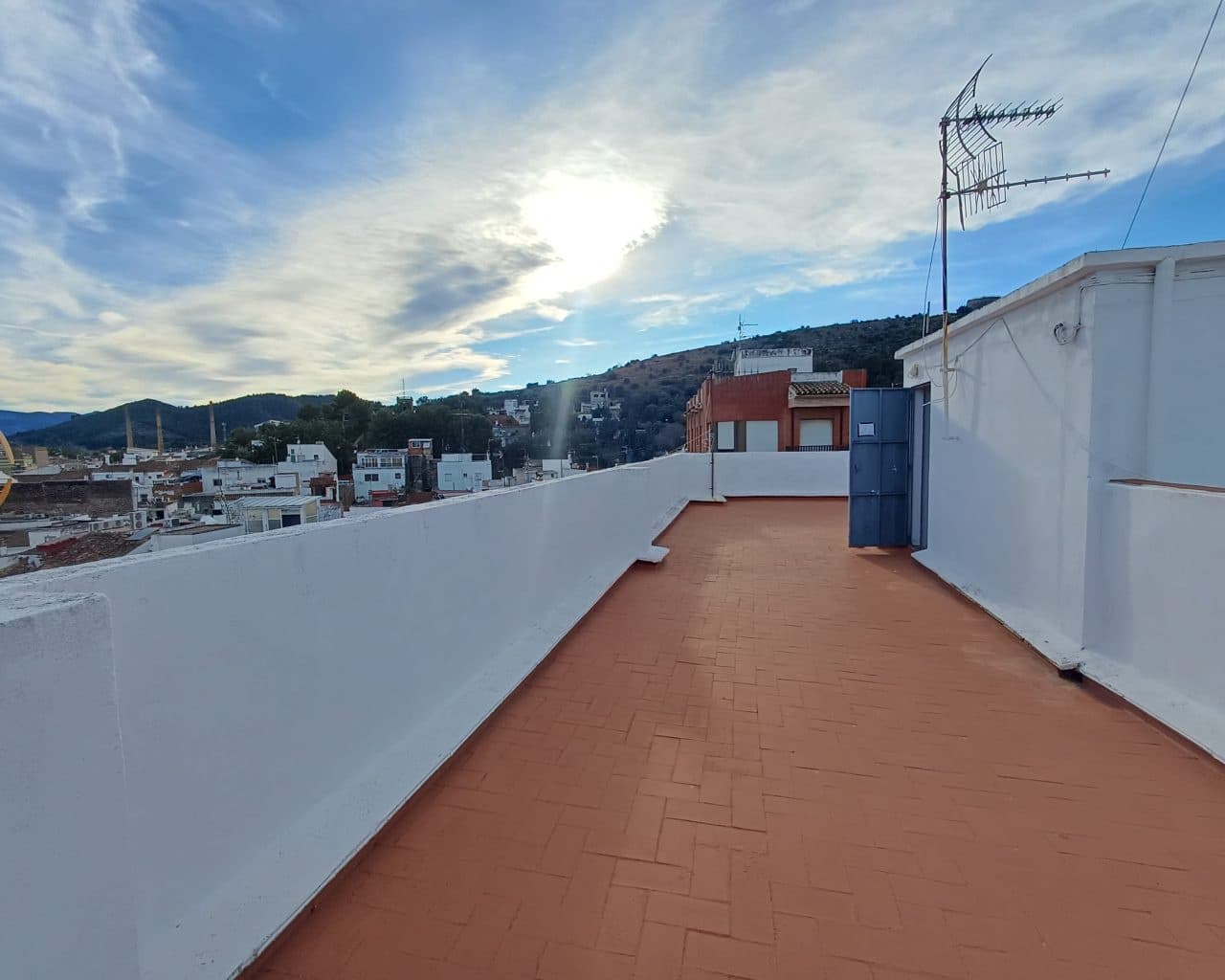 4 soveværelse Lejlighed til salg i Oliva - € 95.000 (Ref: 9616749)