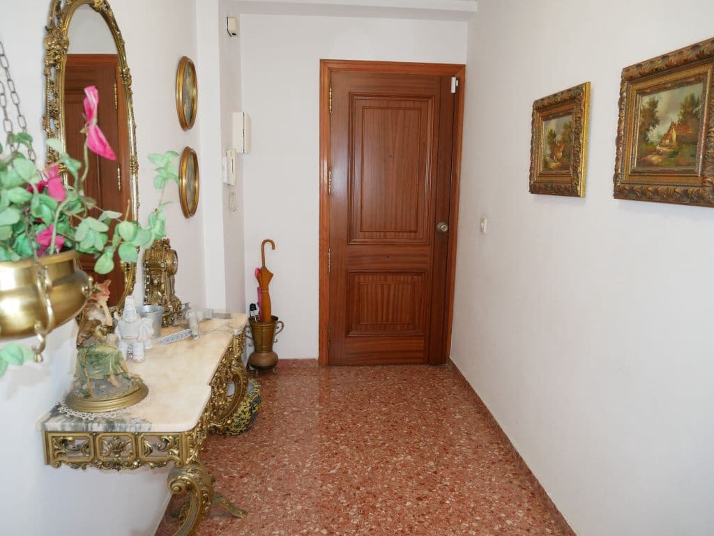 4 soverom Leilighet til salgs i Gandia - € 155 000 (Ref: 9616751)