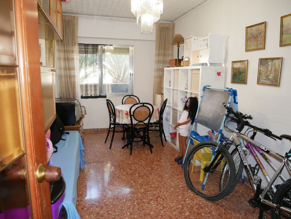 4 soverom Leilighet til salgs i Gandia - € 155 000 (Ref: 9616751)