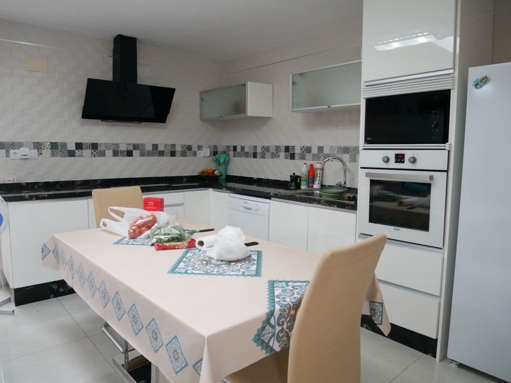 3 bedroom Townhouse for sale in Oliva - € 171,000 (Ref: 9616752)