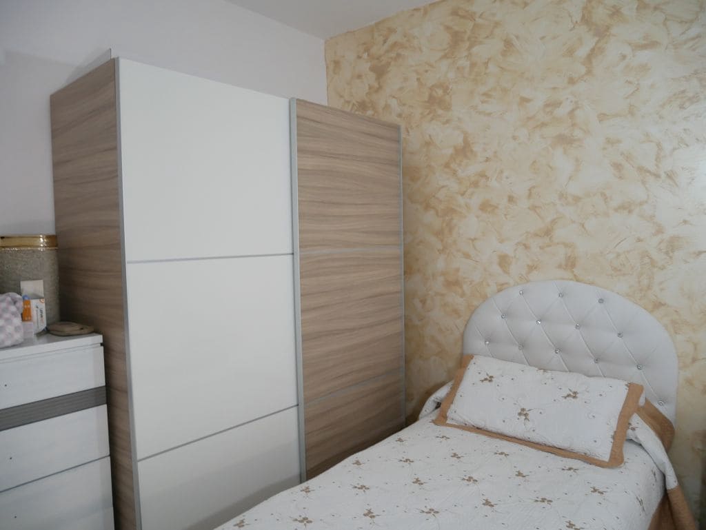 3 bedroom Townhouse for sale in Oliva - € 171,000 (Ref: 9616752)