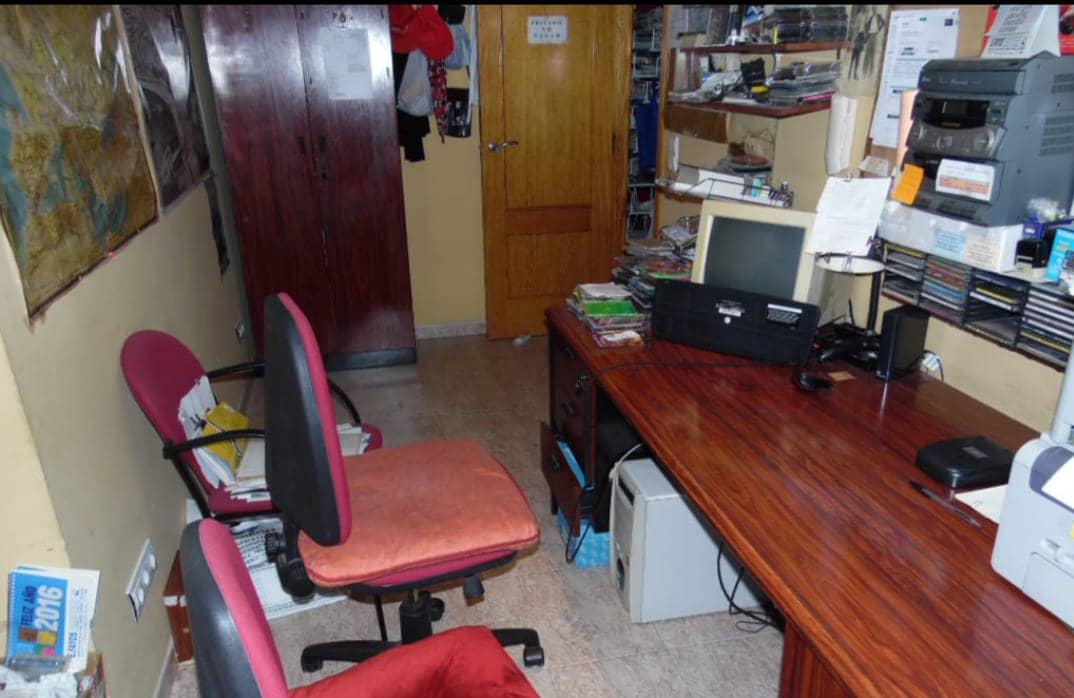 Bedrift til salgs i Gandia - € 145 000 (Ref: 9616753)