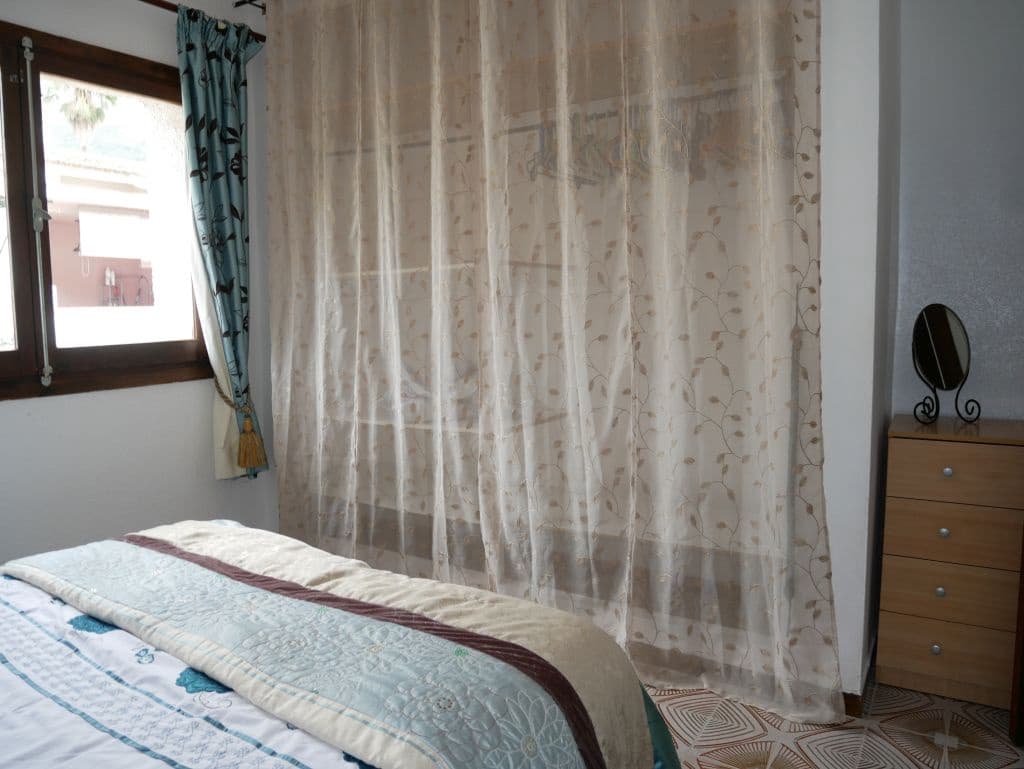 5 bedroom Villa for sale in La Drova with pool - € 299,000 (Ref: 9616755)