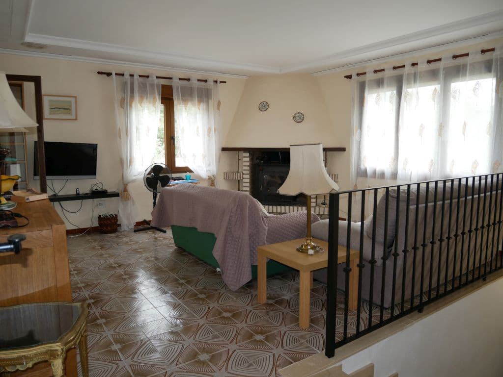 5 bedroom Villa for sale in La Drova with pool - € 299,000 (Ref: 9616755)