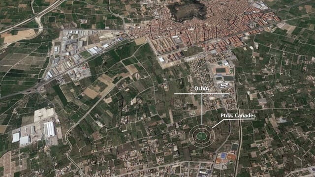 Landgrundstück zu verkaufen in Oliva Playa, Oliva - 422.000 € (Ref: 9630600)