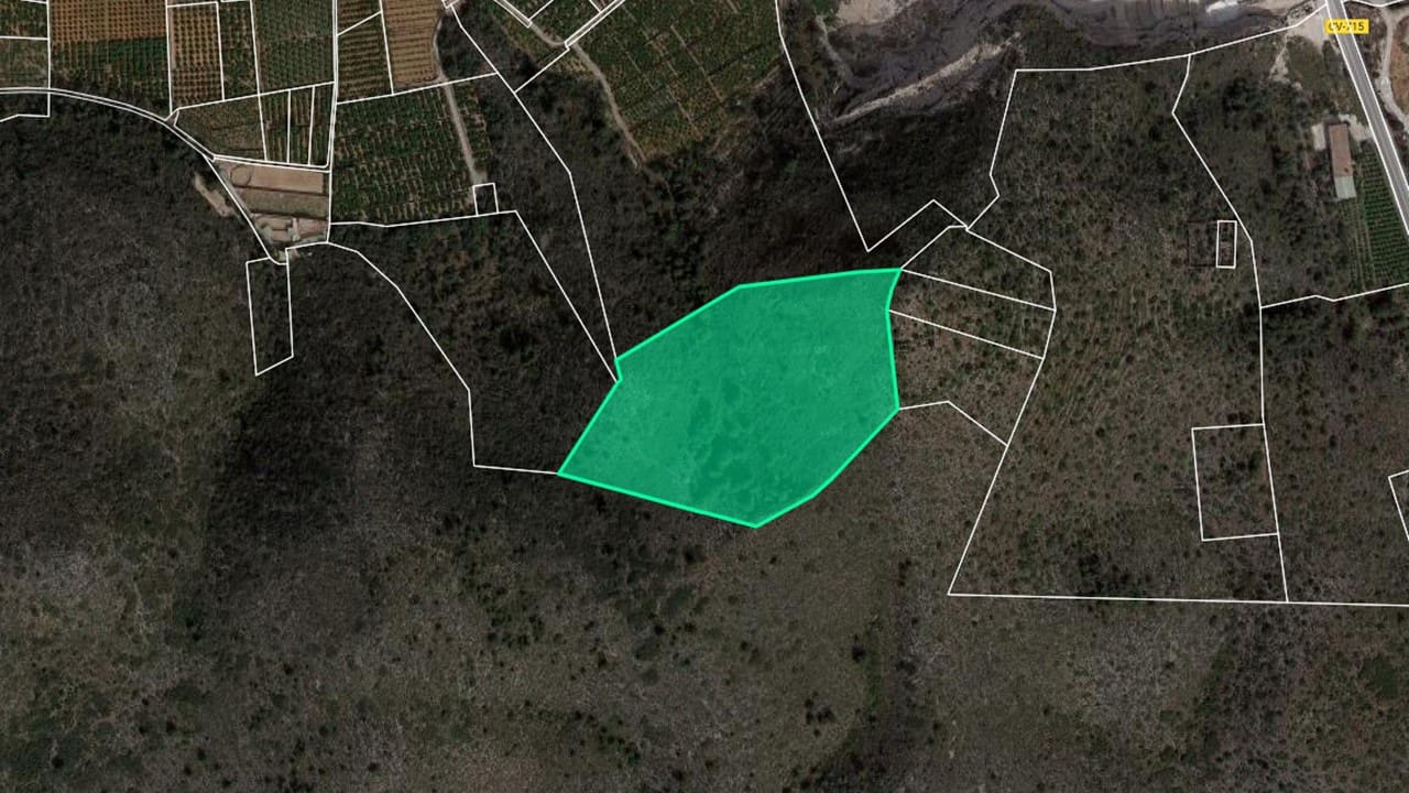 Undeveloped Land for sale in Oliva - € 422,000 (Ref: 9630600)