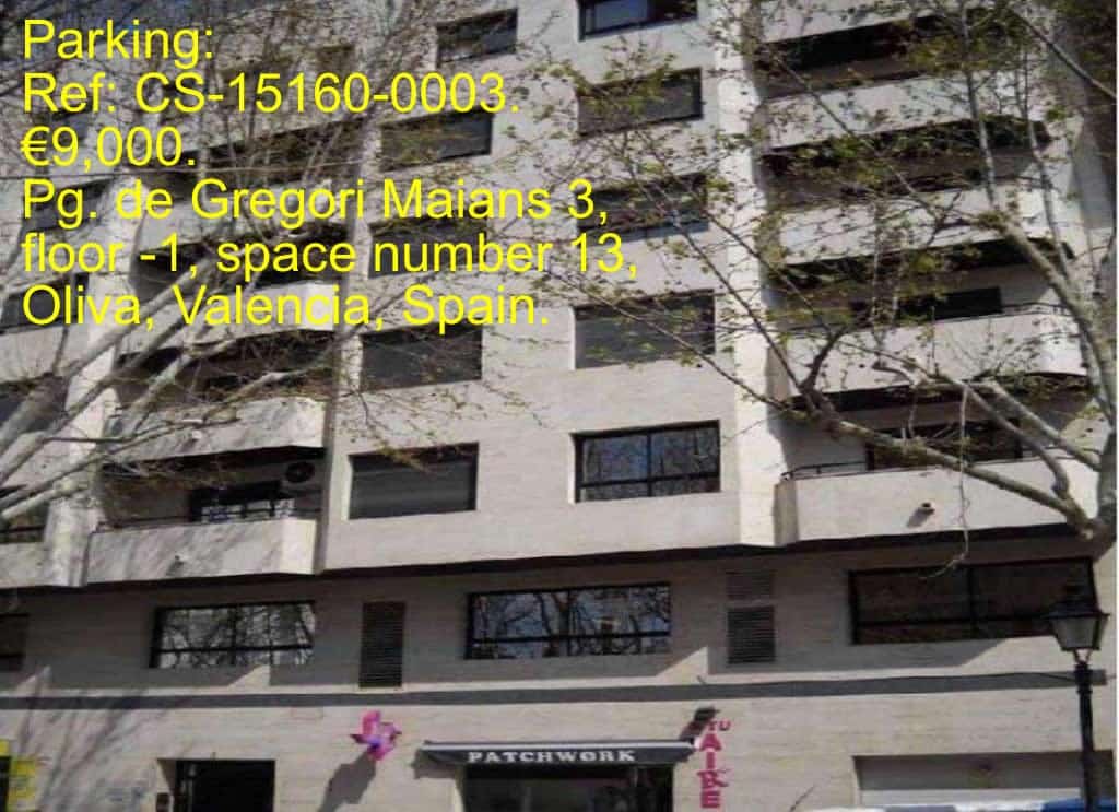 Garage à vendre à Oliva - 5 000 € (Ref: 9630605)