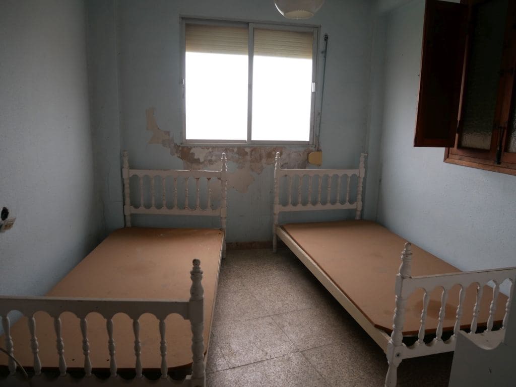 Apartamento de 3 habitaciones en Oliva en venta - 70.000 € (Ref: 9664357)