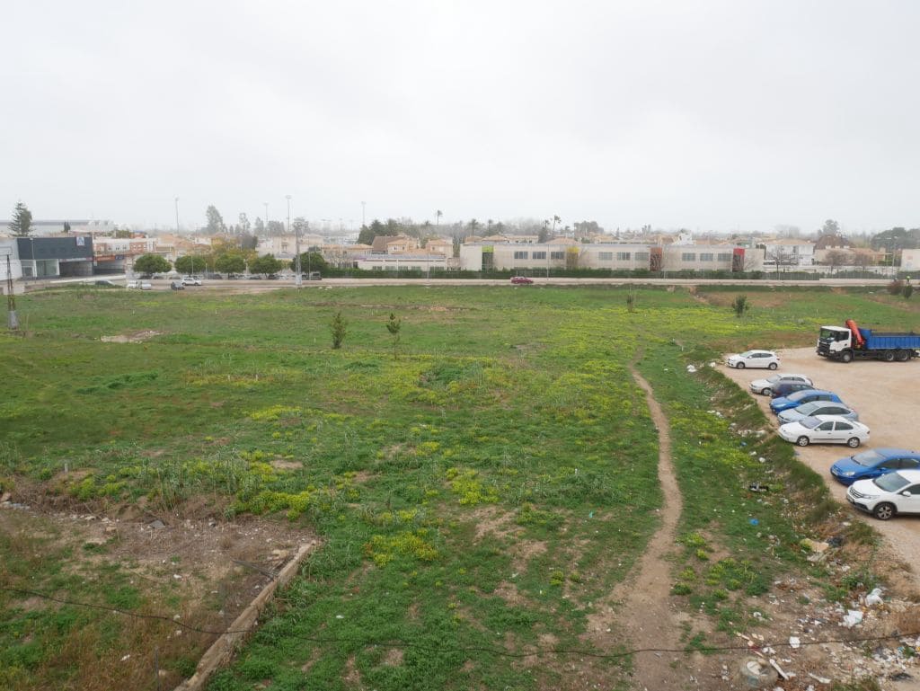 Apartamento de 3 habitaciones en Oliva en venta - 70.000 € (Ref: 9664357)