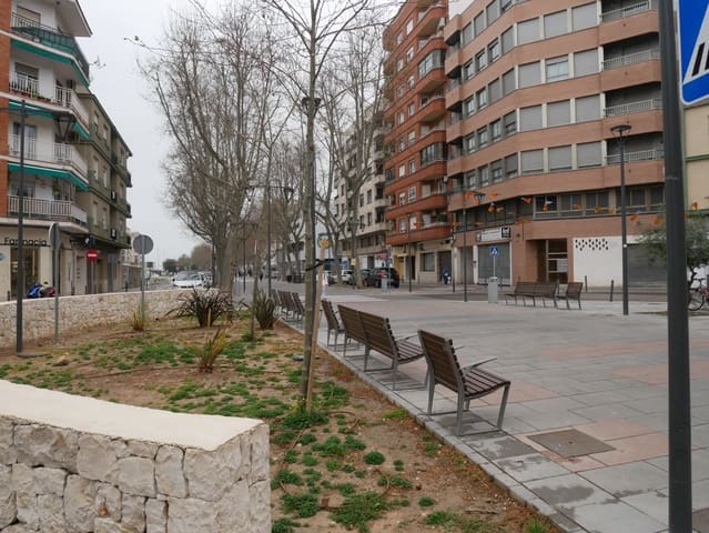 Apartamento de 3 habitaciones en Oliva Pueblo, Oliva en venta - 70.000 € (Ref: 9664357)
