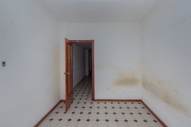 4 chambre Appartement à vendre à Gandia - 165 000 € (Ref: 9696698)