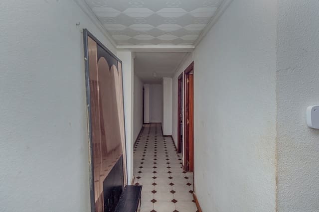 4 chambre Appartement à vendre à Gandia - 167 000 € (Ref: 9696698)