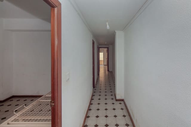 4 chambre Appartement à vendre à Gandia - 167 000 € (Ref: 9696698)