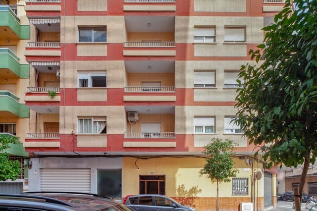 4 chambre Appartement à vendre à Gandia - 167 000 € (Ref: 9696698)