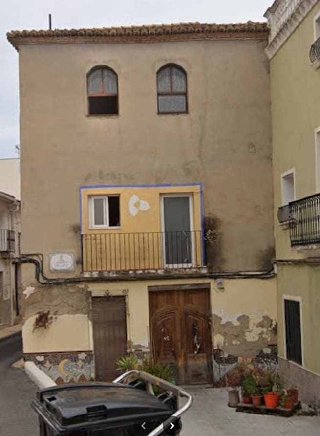 4 soveværelse Byhus til salg i Palma de Gandia - € 60.000 (Ref: 9696700)