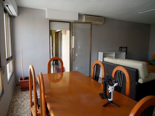 4 camera da letto Appartamento in vendita in Oliva Pueblo, Oliva - 160.000 € (Rif: 9791538)