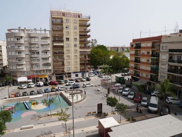 4 camera da letto Appartamento in vendita in Oliva Pueblo, Oliva - 160.000 € (Rif: 9791538)