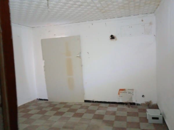 3 sypialnia Dom na sprzedaż w Alzira - 29 900 € (Ref: 9791540)