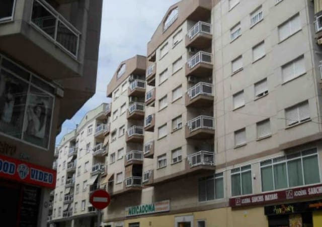 Apartamento de 3 habitaciones en Oliva Pueblo, Oliva en venta - 91.000 € (Ref: 9802511)