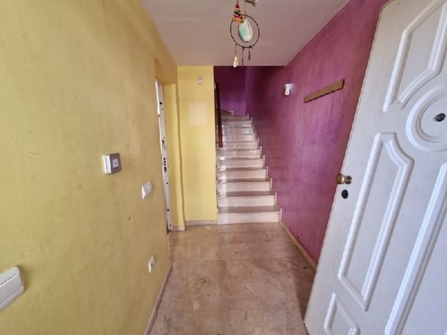 Casa de 3 habitaciones en Daimús en venta con piscina - 210.000 € (Ref: 9813459)