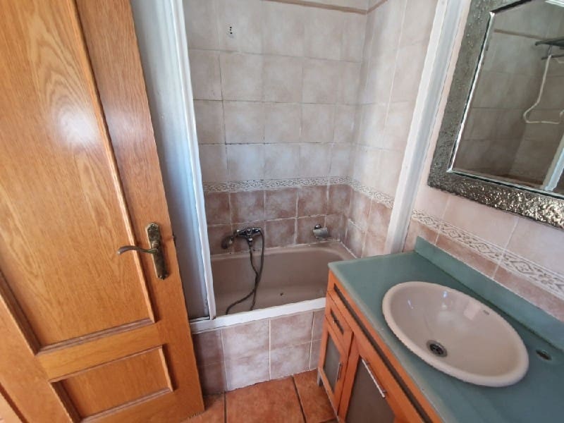 Casa de 3 habitaciones en Daimús en venta con piscina - 210.000 € (Ref: 9813459)