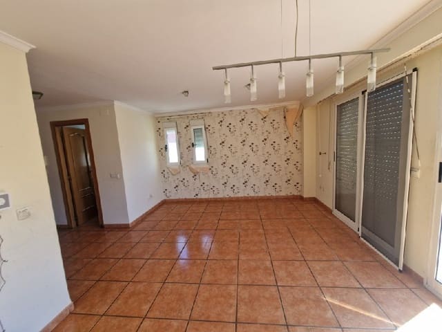Casa de 3 habitaciones en Daimús en venta con piscina - 210.000 € (Ref: 9813459)