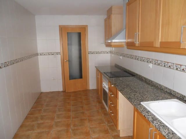 3 soverom Leilighet til salgs i Gandia - € 116 000 (Ref: 9823266)