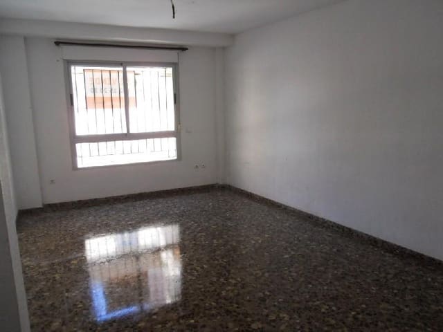 3 soverom Leilighet til salgs i Gandia - € 116 000 (Ref: 9823266)