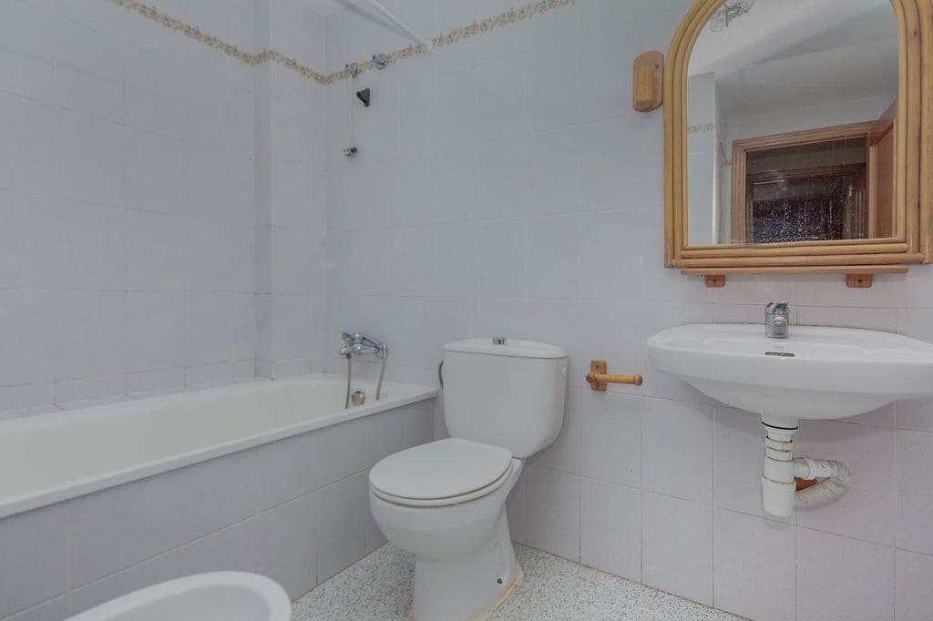 3 slaapkamer Appartement te koop in Gandia - € 99.000 (Ref: 9823268)