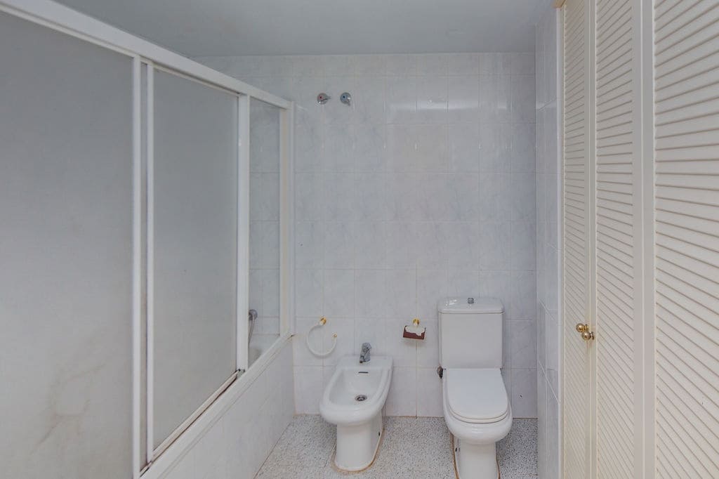 3 slaapkamer Appartement te koop in Gandia - € 99.000 (Ref: 9823268)