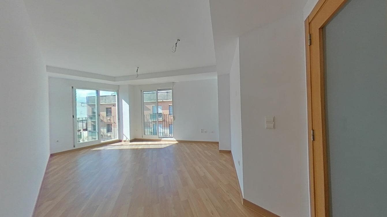 1 slaapkamer Appartement te koop in Gandia - € 180.000 (Ref: 9882646)