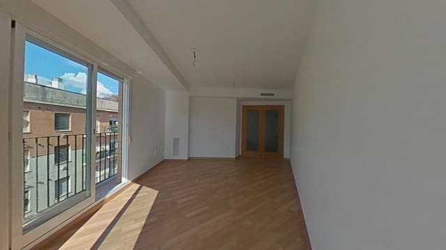 1 bedroom Apartment for sale in Gandia - € 180,000 (Ref: 9882646)