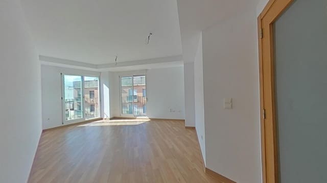 1 bedroom Apartment for sale in Gandia - € 180,000 (Ref: 9882646)