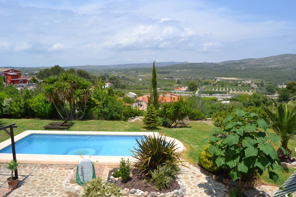 2 sovrum Villa till salu i Terrateig med pool - 295 000 € (Ref: 9911291)