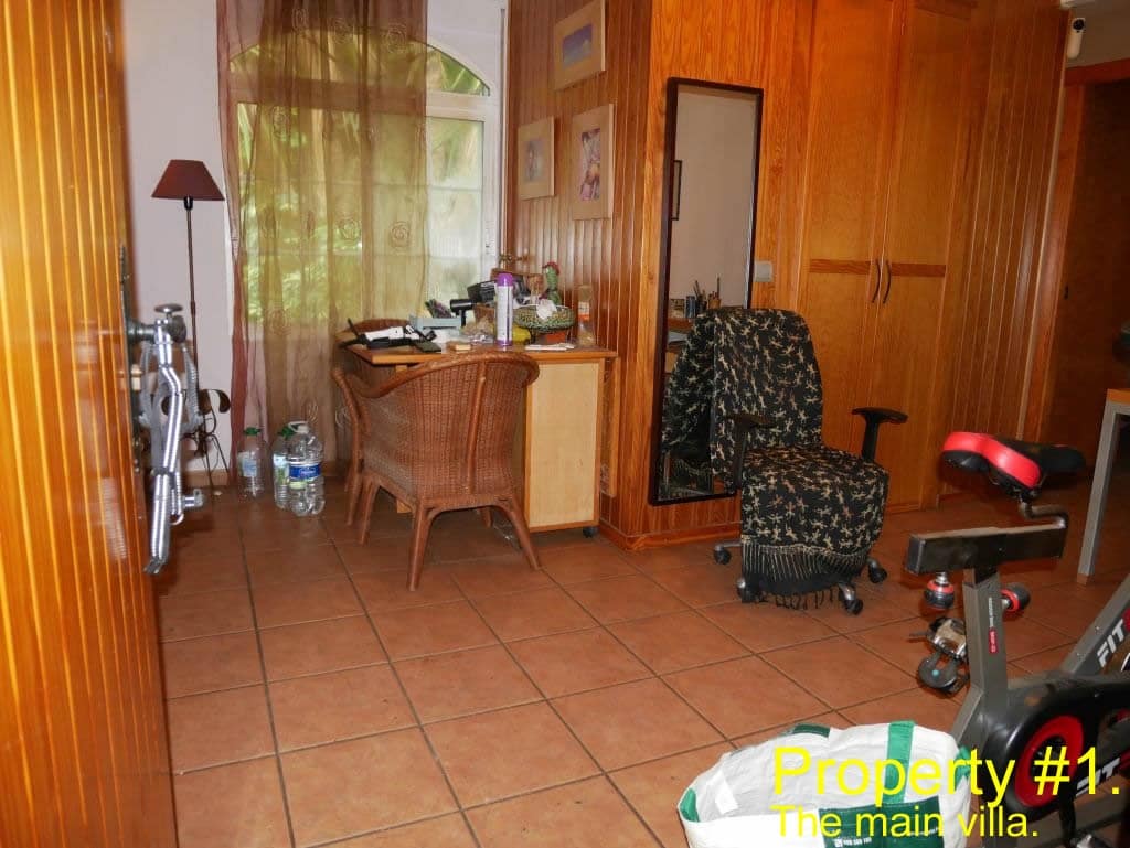 2 sovrum Villa till salu i Terrateig med pool - 295 000 € (Ref: 9911291)