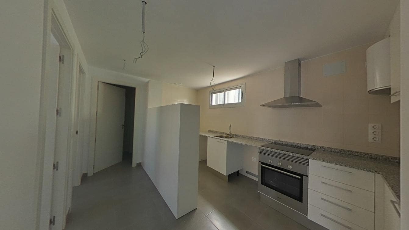 2 bedroom Apartment for sale in Gandia - € 170,000 (Ref: 9934504)