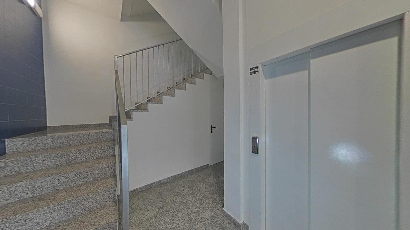 2 bedroom Apartment for sale in Gandia - € 170,000 (Ref: 9934504)