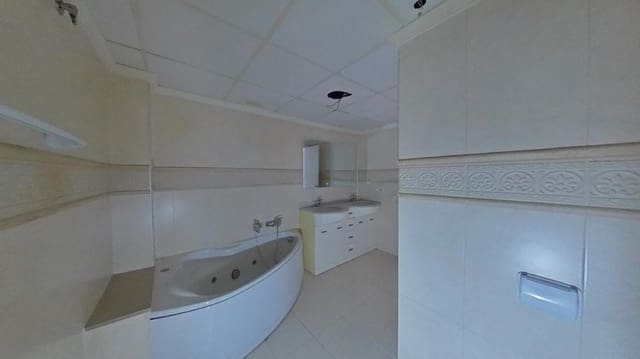 4 sovrum Lägenhet till salu i Gandia - 260 000 € (Ref: 9934505)