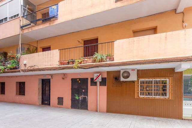 3 bedroom Apartment for sale in Gandia - € 69,000 (Ref: 9979212)