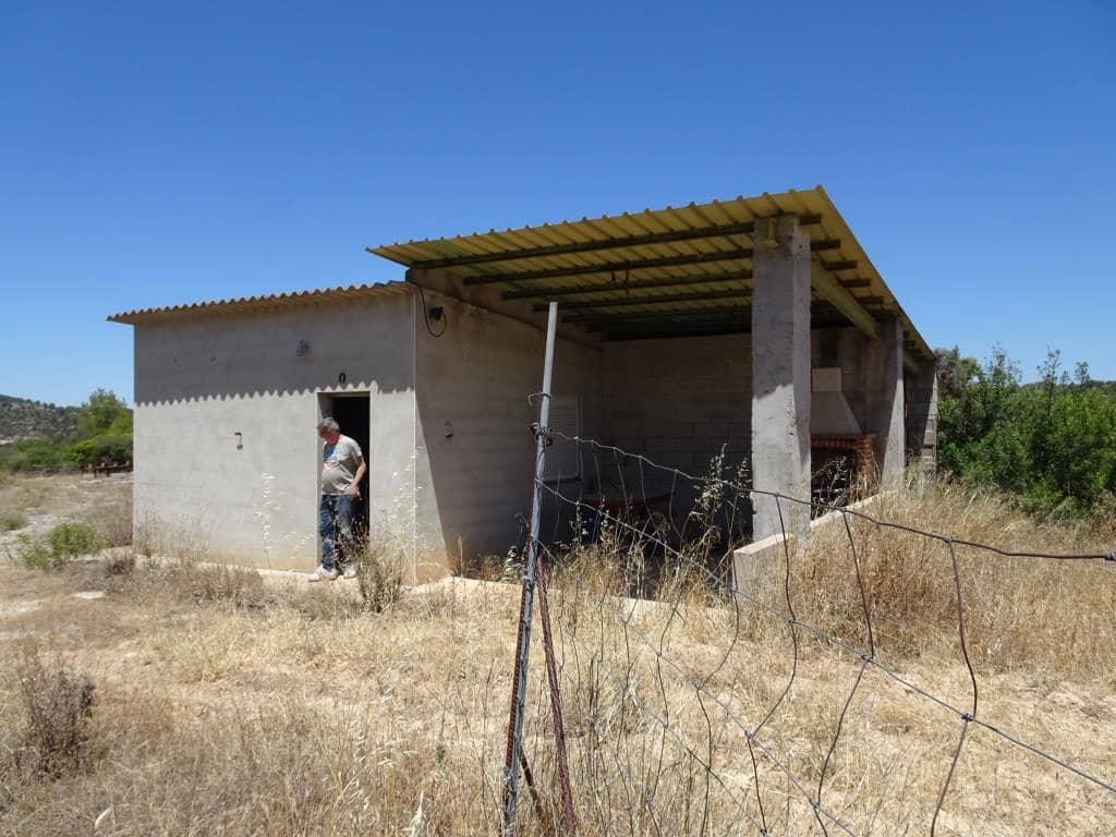 Finca/Casa di Campagna in vendita in Caseres con garage - 35.000 € (Rif: 10120574)
