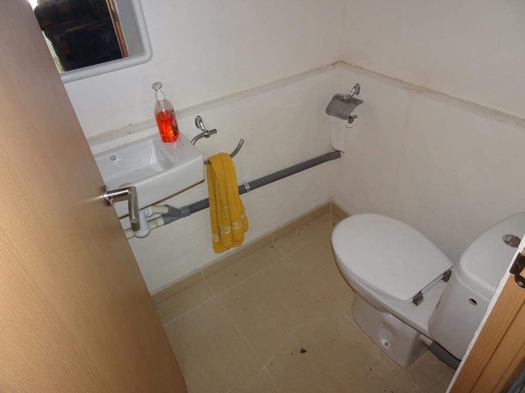 Finca/Casa di Campagna in vendita in Caseres con garage - 35.000 € (Rif: 10120574)