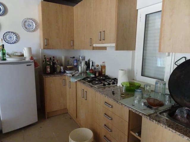 Finca/Casa di Campagna in vendita in Caseres con garage - 35.000 € (Rif: 10120574)