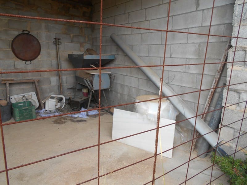 Finca/Casa di Campagna in vendita in Caseres con garage - 35.000 € (Rif: 10120574)