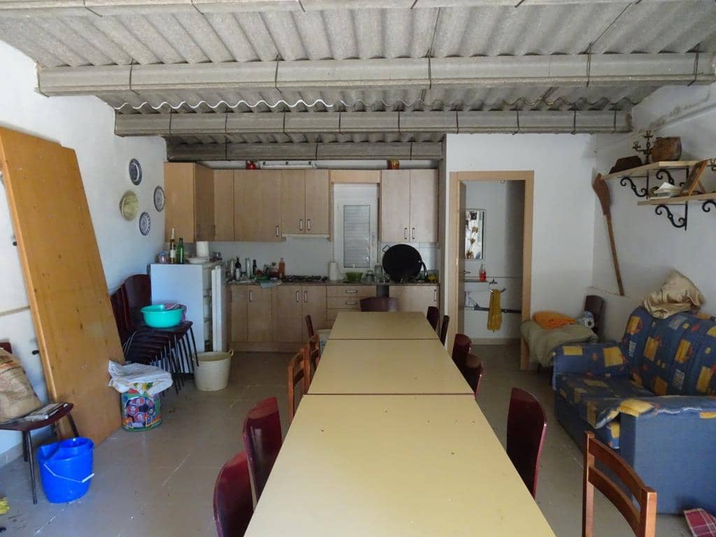 Finca/Casa di Campagna in vendita in Caseres con garage - 35.000 € (Rif: 10120574)