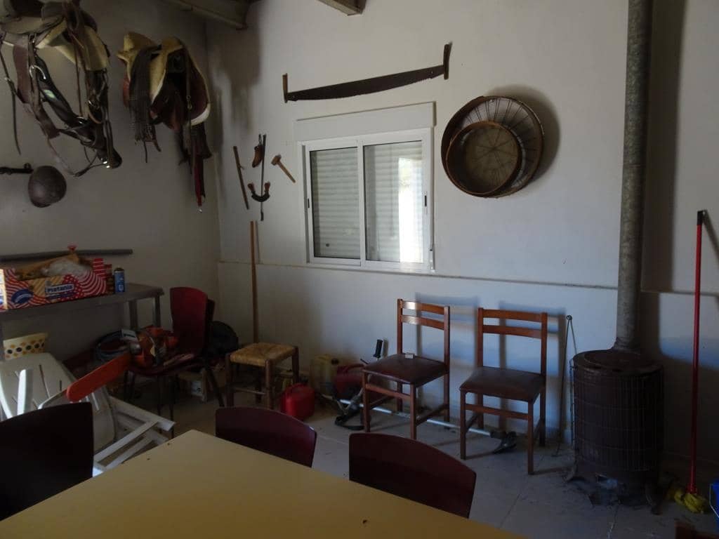 Finca/Casa di Campagna in vendita in Caseres con garage - 35.000 € (Rif: 10120574)