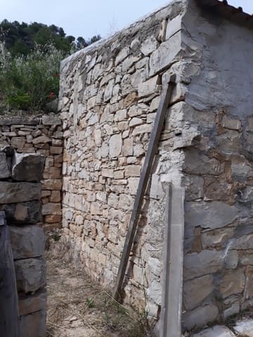 Finca/Landehus til salg i Corbera d'Ebre - € 22.000 (Ref: 5977072)