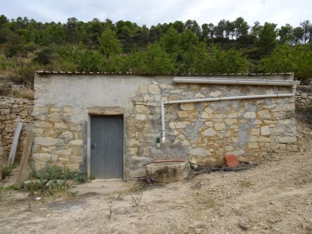 Finca/Landehus til salg i Corbera d'Ebre - € 22.000 (Ref: 5977072)