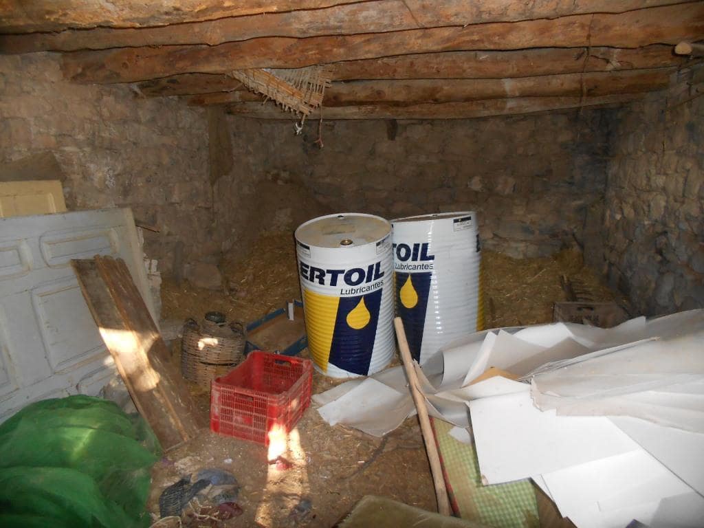 Finca/Landehus til salg i Corbera d'Ebre - € 24.000 (Ref: 6754369)